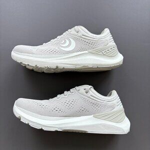 Topo Athletic Women's Ultra Fly 4